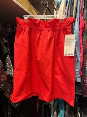 Lululemon Trip Taker Skirt NEW Size 14 Ruffle Paperbag Waist